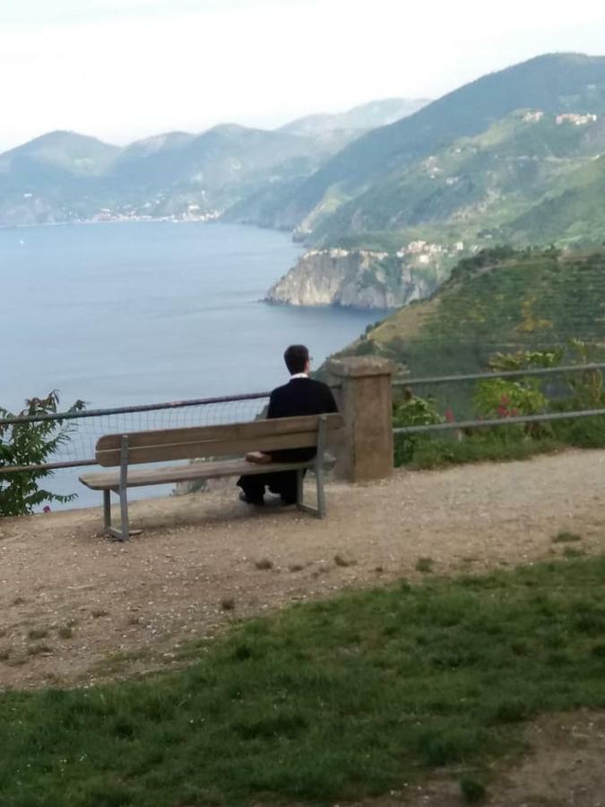 Ca'La Luna - In Centro Con Terrazza Διαμέρισμα Ριοματζόρε Εξωτερικό φωτογραφία